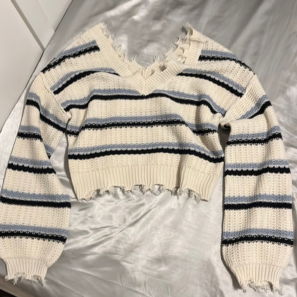 Women’s Cropped Sweater